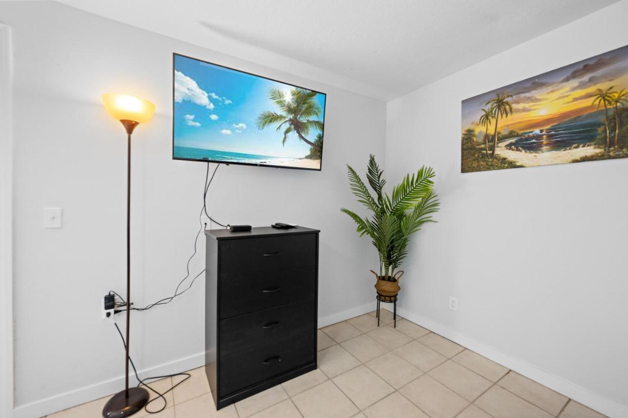 2 Bed Cottage With Pool, Close To Beach! Bbq Grills & Patio Fort Myers Buitenkant foto