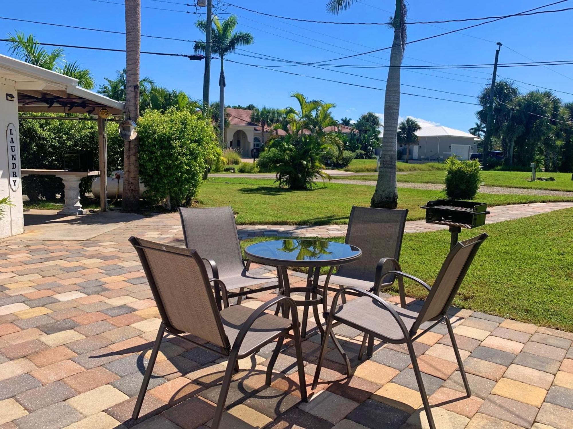 2 Bed Cottage With Pool, Close To Beach! Bbq Grills & Patio Fort Myers Buitenkant foto